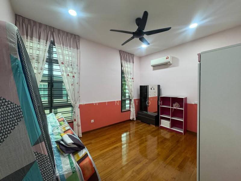 Semi-Detached House for Sale in Taman Perling (Perling) - Edwin Toh - Bedroom - PropertyGuru.com.my