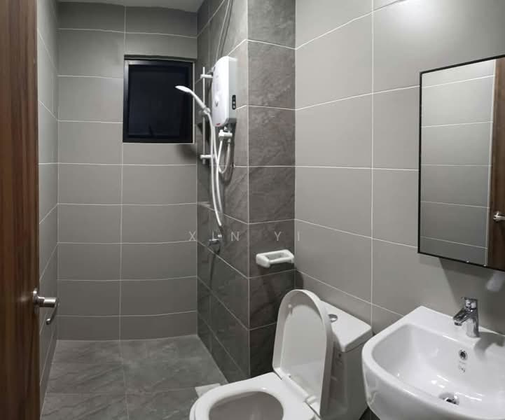 Service Residence for Sale at Veranda Residence - Xin Yi - Bathroom - PropertyGuru.com.my