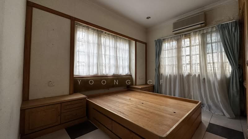 Bungalow House for Sale in Damansara Heights (Kuala Lumpur) - Yoong CF - Bedroom - PropertyGuru.com.my