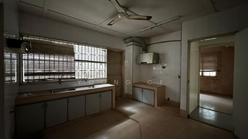 Bungalow House for Sale in Damansara Heights (Kuala Lumpur) - Yoong CF - PropertyGuru.com.my