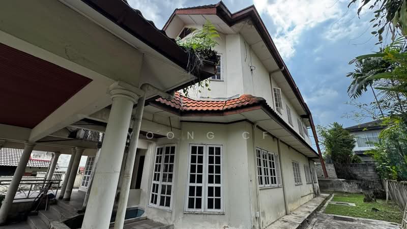 Bungalow House for Sale in Damansara Heights (Kuala Lumpur) - Yoong CF - PropertyGuru.com.my