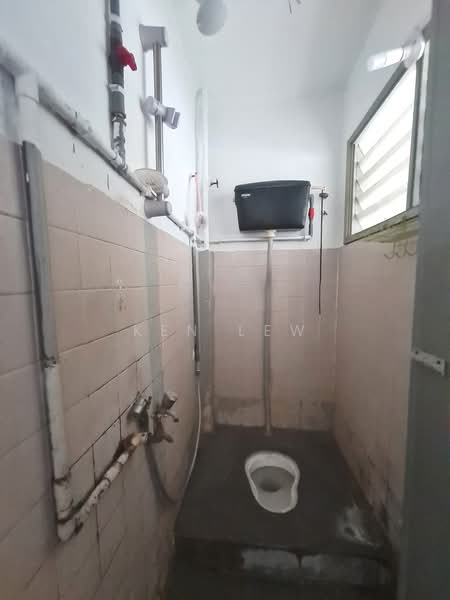 2-storey Terraced House for Sale in Taman Gemilang (Cheras) - Ken Lew - Bathroom - PropertyGuru.com.my