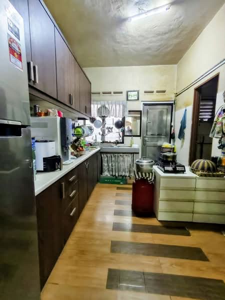 Rumah Teres 2 Tingkat untuk Dijual di Taman Dagang (Ampang) - Jenny Choong - Kitchen - PropertyGuru.com.my