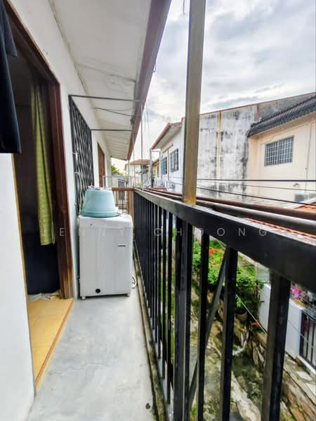 Rumah Teres 2 Tingkat untuk Dijual di Taman Dagang (Ampang) - Jenny Choong - Balcony - PropertyGuru.com.my