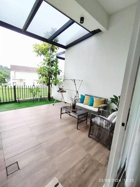 3-storey Terraced House for Rent in Tamansari (Rawang) - Fazillah Rahim - Balcony - PropertyGuru.com.my