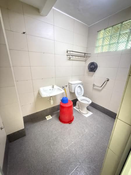 Rumah Teres 2 Tingkat untuk Dijual di Taman Sri Bintang (Kepong) - Jasmine Ong - Bathroom - PropertyGuru.com.my