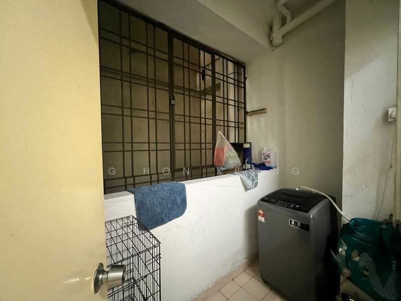 Condominium for Sale at Ridzuan Condominium - Ng Hon Keong - Balcony - PropertyGuru.com.my