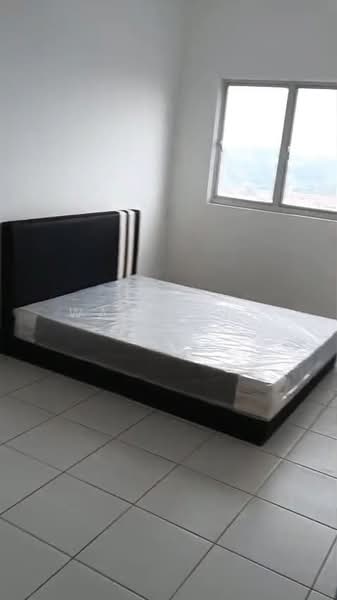 Kondominium untuk Disewa di Residensi Sateria - Wan Hung Liew - Bedroom - PropertyGuru.com.my
