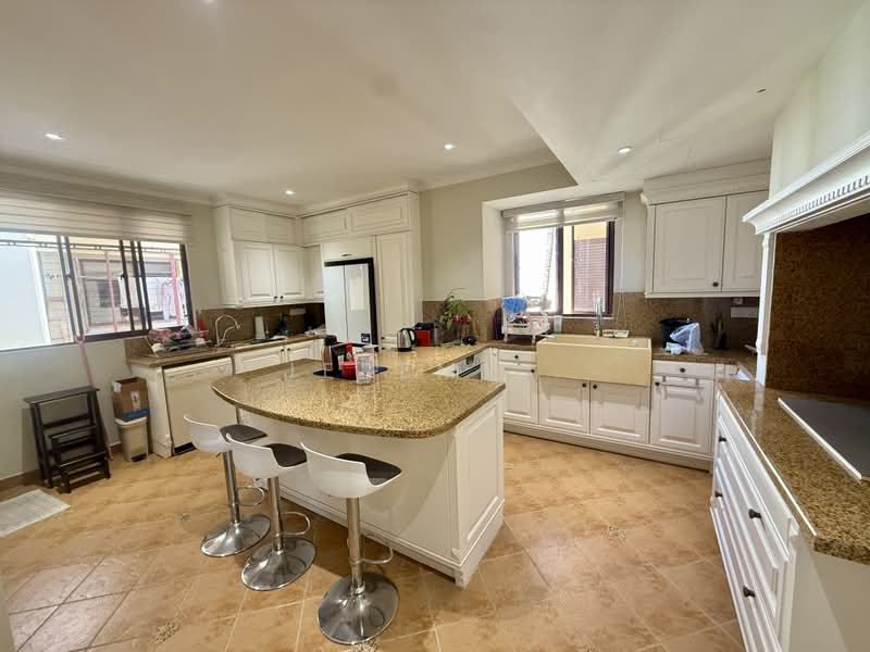 Kondominium untuk Disewa di Seri Duta I - Jeremy . - Kitchen - PropertyGuru.com.my