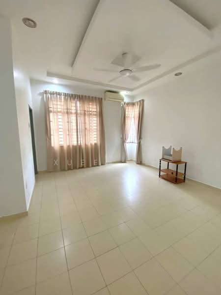 2-storey Terraced House for Sale in Taman Sierra Perdana (Masai) - Xueen Tee - Living Room - PropertyGuru.com.my