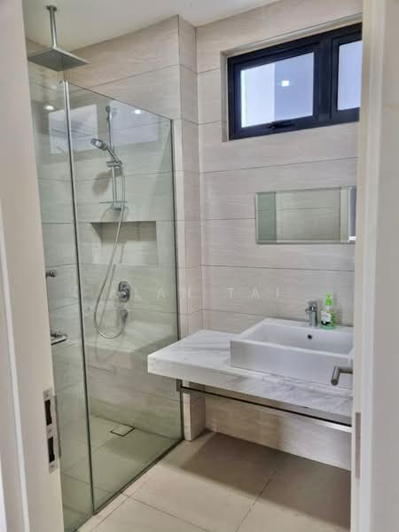 Servis Apartment untuk Disewa di Tropicana Gardens - Alan Tai - Bathroom - PropertyGuru.com.my