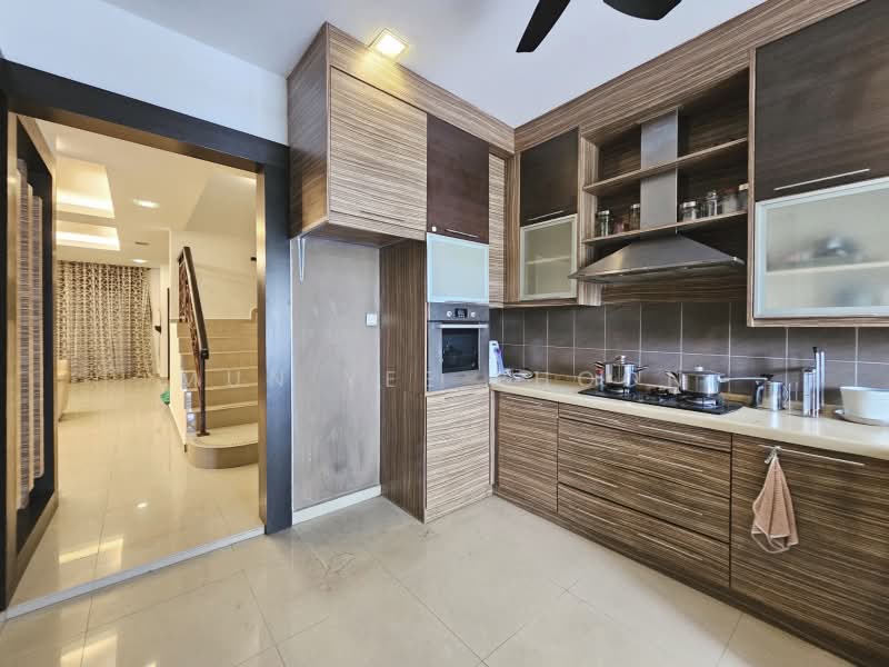 Rumah Teres 2.5-Tingkat untuk Dijual di Ara Damansara (Selangor) - Mun Yee Phoon - Kitchen - PropertyGuru.com.my