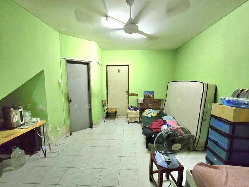 3-storey Terraced House for Sale in Taman Selayang Mulia (Selayang) - Fauzan bin Sahrom - PropertyGuru.com.my