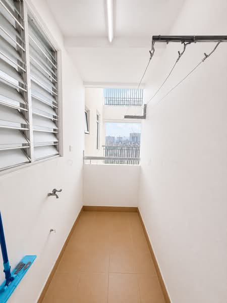 Condominium for Sale at Suasana Lumayan - Fiqri Hazim Rozmi - Balcony - PropertyGuru.com.my