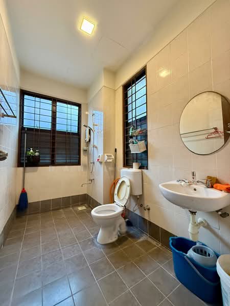 2-storey Terraced House for Sale in Alam Damai (Cheras) - Danilo Lim - Bathroom - PropertyGuru.com.my