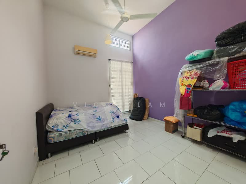 Rumah Teres 1 Tingkat untuk Dijual di Setia Eco Gardens (Gelang Patah) - Vicky Lam - Bedroom - PropertyGuru.com.my
