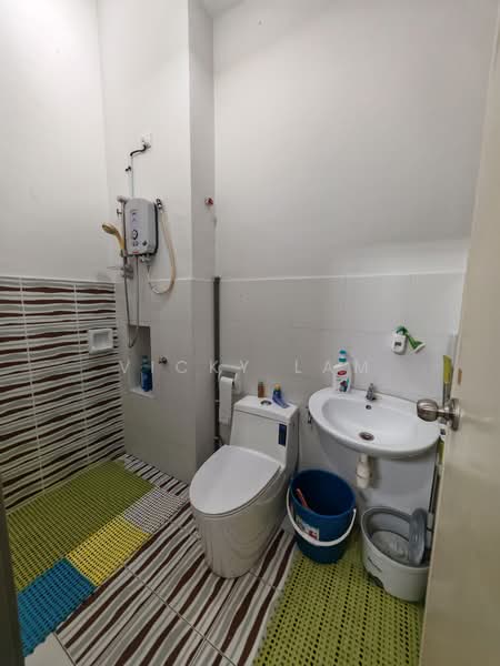 Rumah Teres 1 Tingkat untuk Dijual di Setia Eco Gardens (Gelang Patah) - Vicky Lam - Bathroom - PropertyGuru.com.my