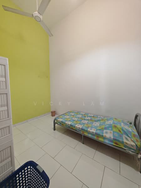 Rumah Teres 1 Tingkat untuk Dijual di Setia Eco Gardens (Gelang Patah) - Vicky Lam - Bedroom - PropertyGuru.com.my