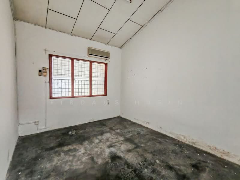 Rumah Teres 1 Tingkat untuk Dijual di Taman Koperasi Cuepacs (Cheras) - Firdaus Husin - PropertyGuru.com.my