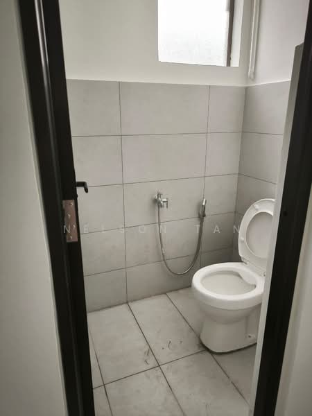 Kedai / Pejabat untuk Disewa di Taman Ungku Tun Aminah (Skudai) - Nelson Tan - PropertyGuru.com.my