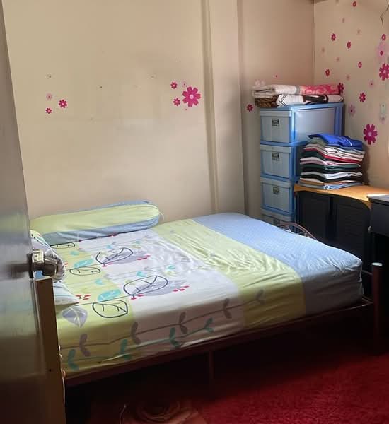 Rumah Flat untuk Dijual di Taman Sri Sentosa - Jessica Lim - Bedroom - PropertyGuru.com.my