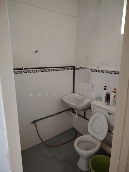 Condominium for Rent at Kiara Indah Condominium - Kaze Kang - PropertyGuru.com.my