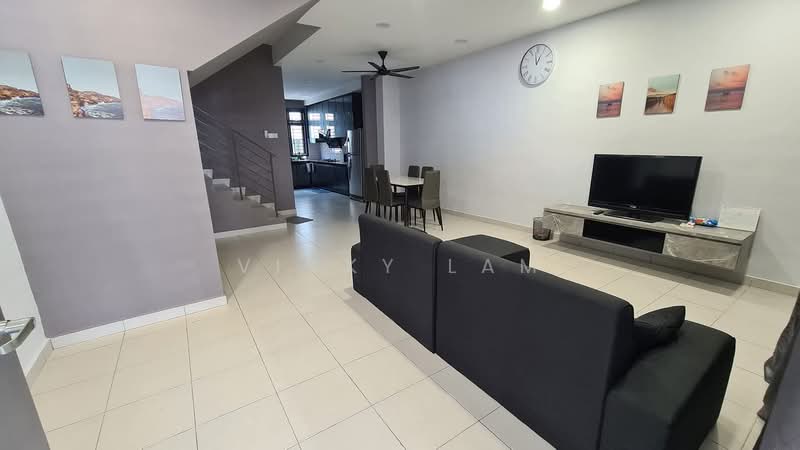 2-storey Terraced House for Sale in Taman Pulai Mutiara (Iskandar Puteri (Nusajaya)) - Vicky Lam - Living Room - PropertyGuru.com.my