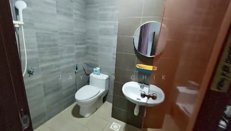 Service Residence for Rent at Symphony Tower (Menara Simfoni) - Jayden Chik - Bathroom - PropertyGuru.com.my