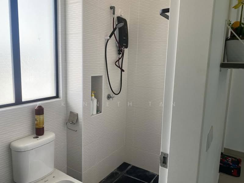 Terraced House for Sale in Kota Masai (Pasir Gudang) - Kenneth Tan - Bathroom - PropertyGuru.com.my