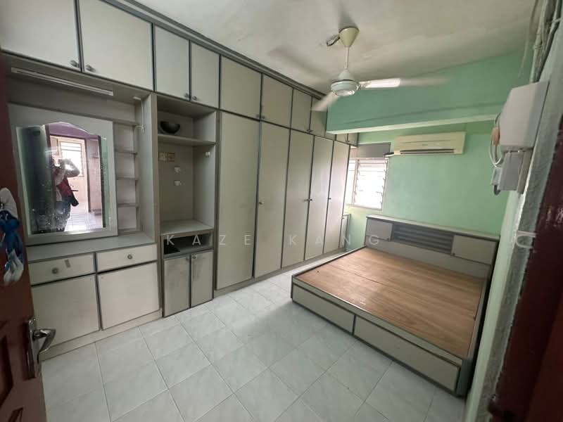 Flat for Rent at Farlim 4 - Kaze Kang - PropertyGuru.com.my