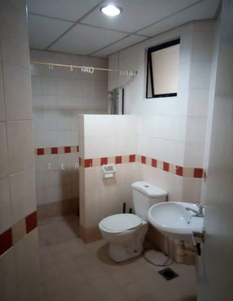 Kondominium untuk Dijual di Casa Indah 1 - Terence Ho - Bathroom - PropertyGuru.com.my
