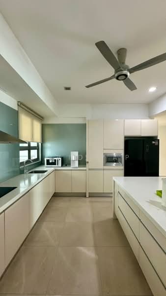 Condominium for Rent at 10 Mont Kiara @ MK10 - David Yap - Kitchen - PropertyGuru.com.my
