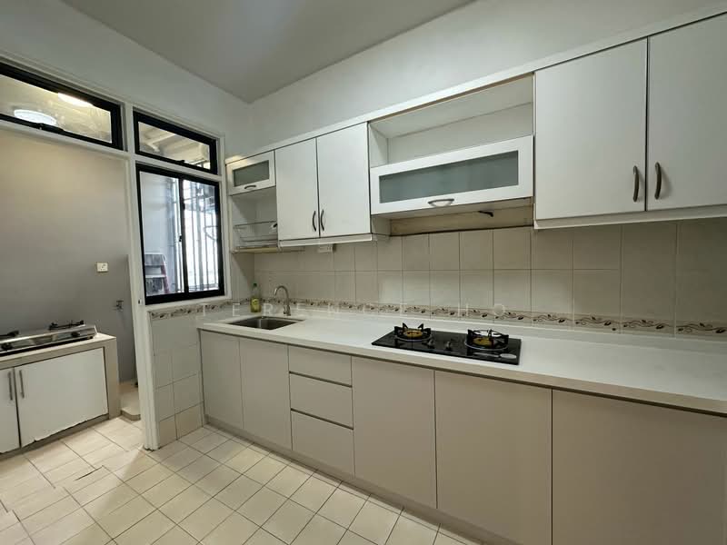 Kondominium untuk Dijual di Casa Indah 1 - Terence Ho - Kitchen - PropertyGuru.com.my