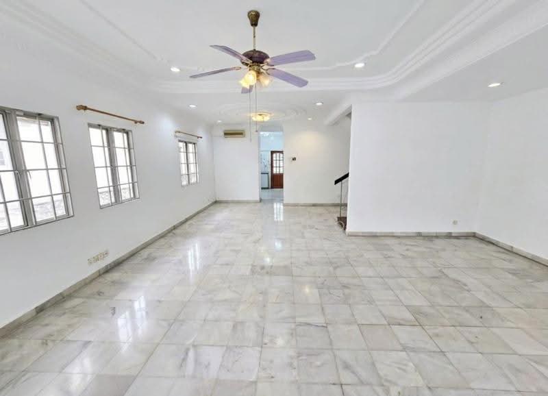 2-storey Terraced House for Sale in puchong (Puchong) - Cl Khoo - Living Room - PropertyGuru.com.my