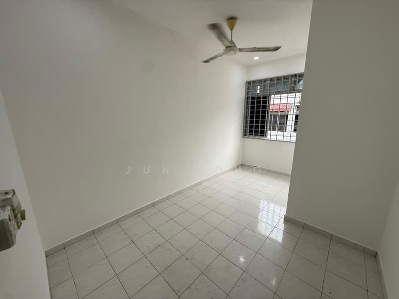 Rumah Teres 1 Tingkat untuk Disewa di Taman Megah Ria (Masai) - Jun Song - PropertyGuru.com.my