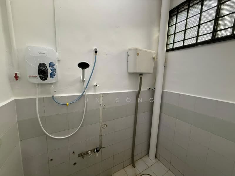 Rumah Teres 1 Tingkat untuk Disewa di Taman Megah Ria (Masai) - Jun Song - PropertyGuru.com.my