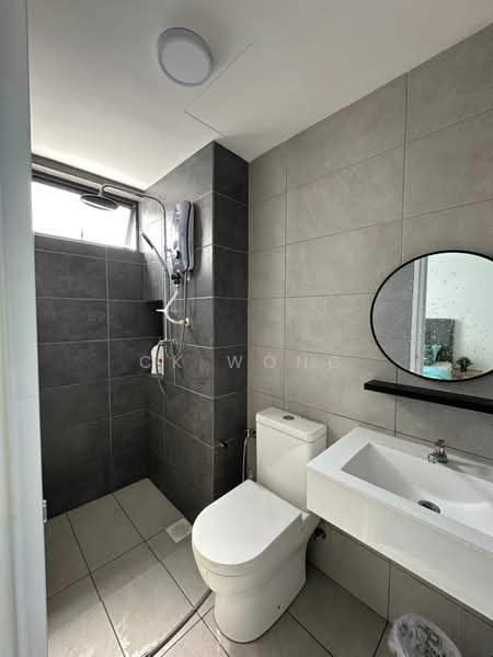 Pangsapuri untuk Dijual di Vista Sentul Residences - CK Wong - Bathroom - PropertyGuru.com.my