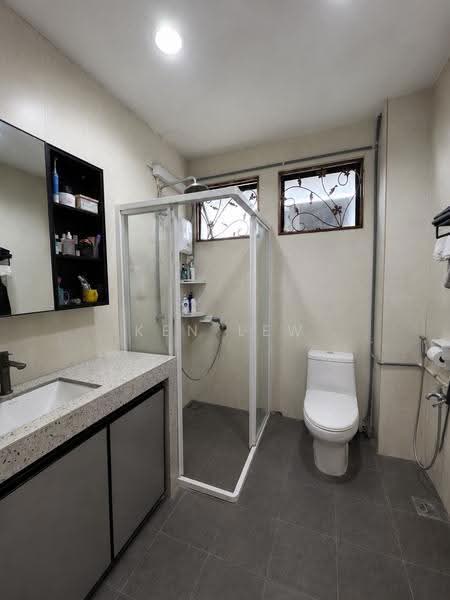 2-storey Terraced House for Sale in Taman Segar Perdana (Cheras) - Ken Lew - Bathroom - PropertyGuru.com.my