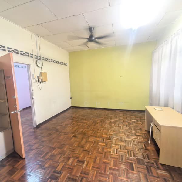 Rumah Teres 2 Tingkat untuk Dijual di Kampung Batu Belah (Klang) - TY Chew - PropertyGuru.com.my