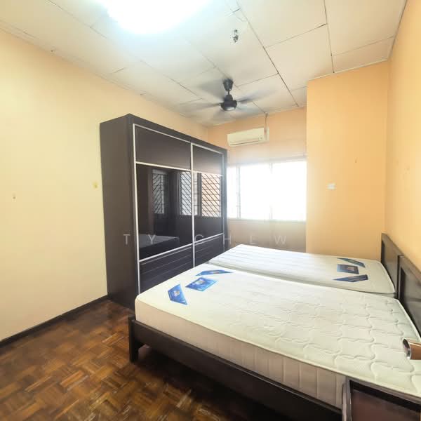 Rumah Teres 2 Tingkat untuk Dijual di Kampung Batu Belah (Klang) - TY Chew - PropertyGuru.com.my