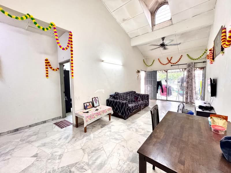 Rumah Teres 1 Tingkat untuk Dijual di Seksyen 5, Bandar Kinrara (Puchong) - Amzar Faiz - PropertyGuru.com.my