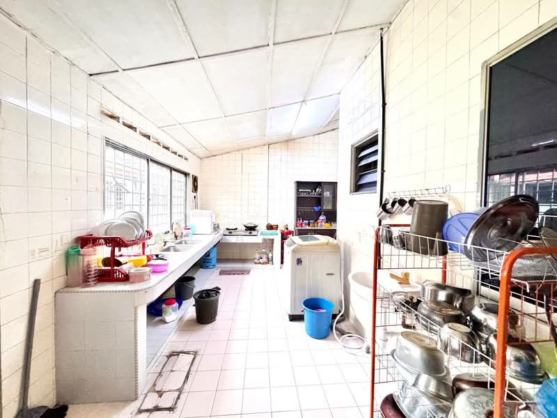 Rumah Teres 1 Tingkat untuk Dijual di Seksyen 5, Bandar Kinrara (Puchong) - Amzar Faiz - PropertyGuru.com.my