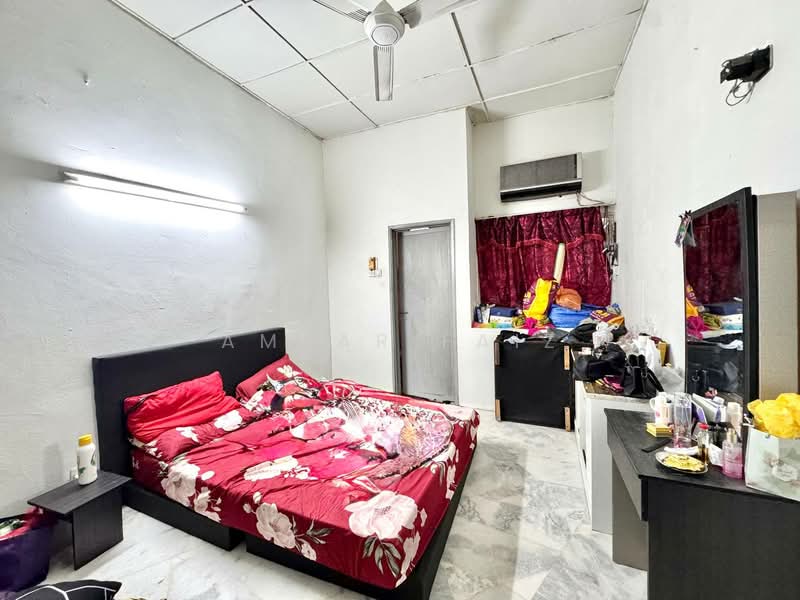 Rumah Teres 1 Tingkat untuk Dijual di Seksyen 5, Bandar Kinrara (Puchong) - Amzar Faiz - PropertyGuru.com.my