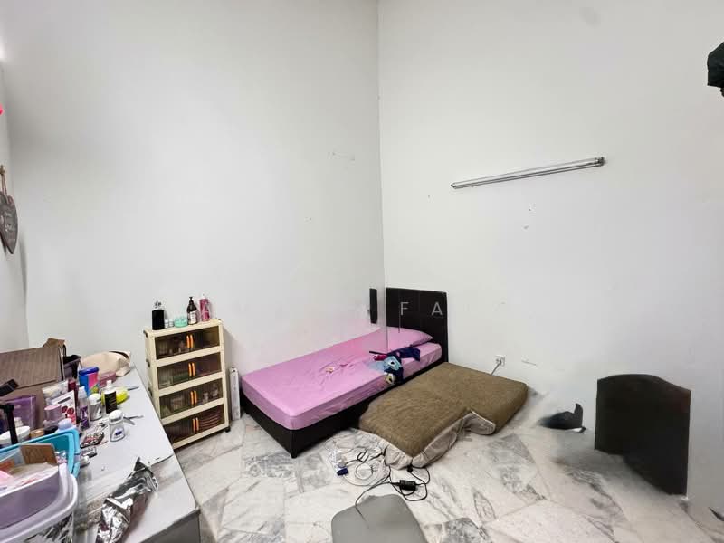 Rumah Teres 1 Tingkat untuk Dijual di Seksyen 5, Bandar Kinrara (Puchong) - Amzar Faiz - PropertyGuru.com.my