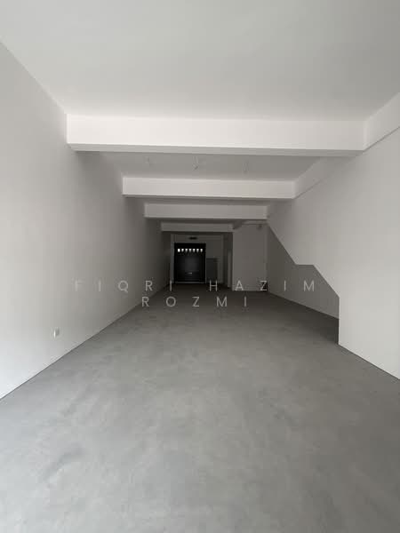 Kedai / Pejabat untuk Disewa di Semenyih (Selangor) - Fiqri Hazim Rozmi - Interior - PropertyGuru.com.my