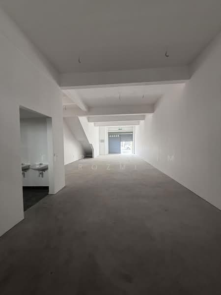 Kedai / Pejabat untuk Disewa di Semenyih (Selangor) - Fiqri Hazim Rozmi - Interior - PropertyGuru.com.my