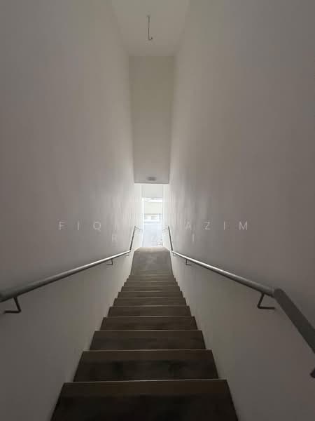 Kedai / Pejabat untuk Disewa di Semenyih (Selangor) - Fiqri Hazim Rozmi - Interior - PropertyGuru.com.my
