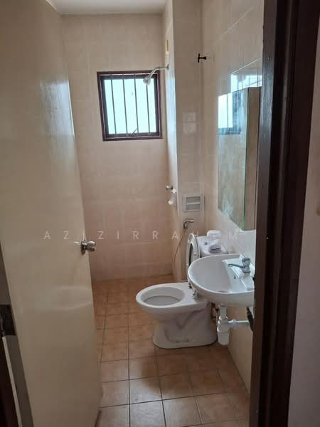 Rumah Teres 2.5 Tingkat untuk Dijual di Putrajaya (Putrajaya) - Azizirrahim . - Bathroom - PropertyGuru.com.my