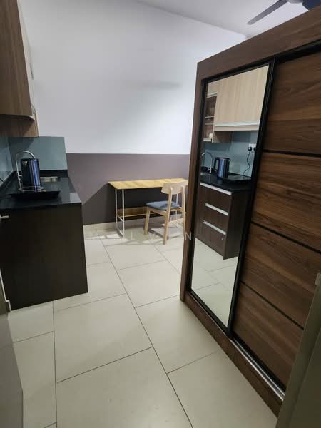 Servis Apartment untuk Disewa di Astetica Residences - Melvin . - Kitchen - PropertyGuru.com.my