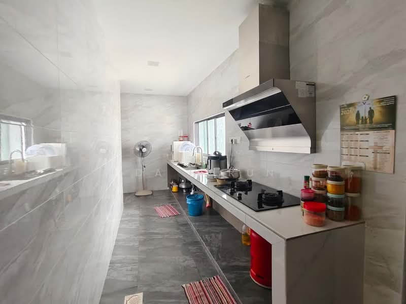 2-storey Terraced House for Sale in Lenggeng (Negeri Sembilan) - Ida Harun - Kitchen - PropertyGuru.com.my
